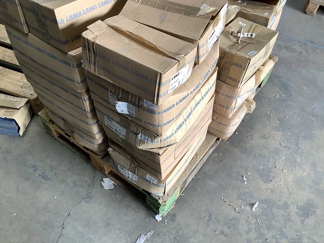 Scharnieren - lama (400x) - afbeelding 6 van  6