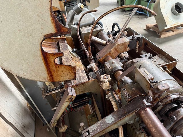 Schaublin - 1969 - 120 hp - revolverdraaibank - afbeelding 5 van  6