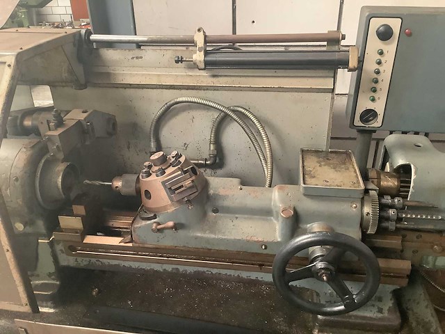 Schaublin - hydropneumatic - revolverdraaibank - afbeelding 3 van  5
