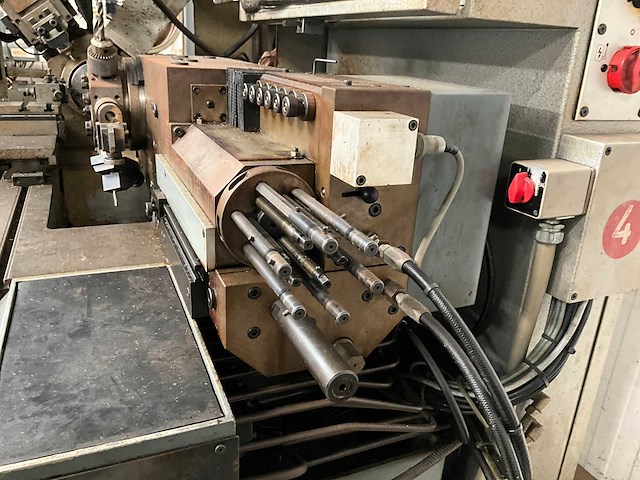 Schaublin 123 revolver draaiautomaat - afbeelding 9 van  14