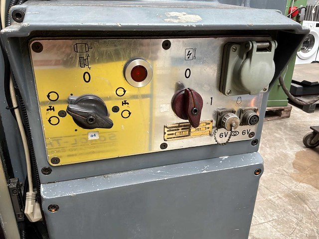 Schaublin 53 freesmachines - afbeelding 2 van  6