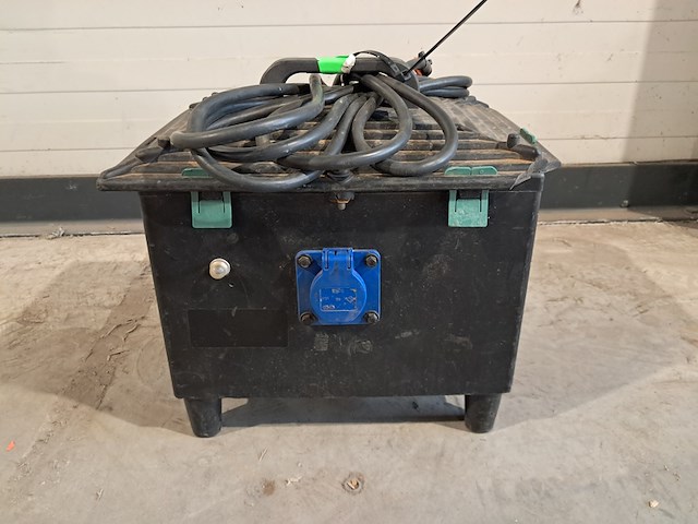 Scheidingstrafo 230v 2200va, et electric, moby, 2008 - afbeelding 3 van  6