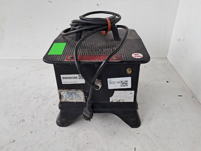 Scheidingstrafo 230v 2200va keraf, 867, bouwjaar 2007 - afbeelding 1 van  7