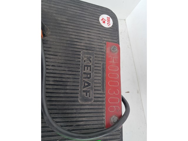 Scheidingstrafo 230v 2200va keraf, 867, bouwjaar 2007 - afbeelding 6 van  7