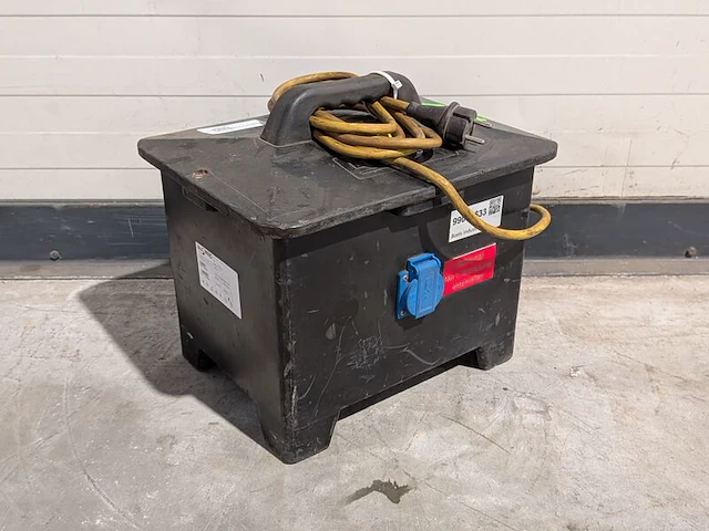 Scheidingstransformator 230v 2500va, elspro, aachen 3980002, 2018 - afbeelding 1 van  4