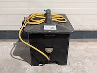 Scheidingstransformator 230v 2500va elspro, aachen 3980002, bouwjaar 2015 - afbeelding 3 van  4