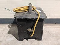 Scheidingstransformator 230v 2500va elspro, aachen 3980002, bouwjaar 2015 - afbeelding 2 van  4