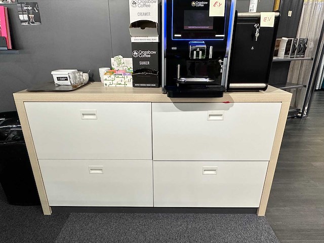 Scheidingswand met dressoir - afbeelding 2 van  6