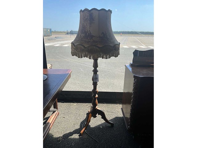 Schemerlamp - afbeelding 1 van  4