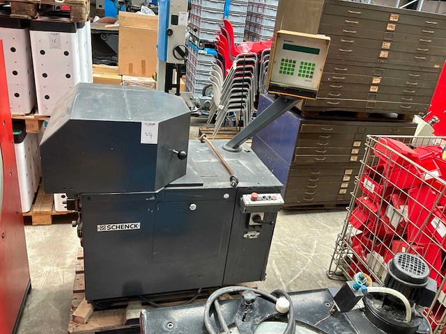 Schenck 110 hbad balanceermachine - afbeelding 7 van  13