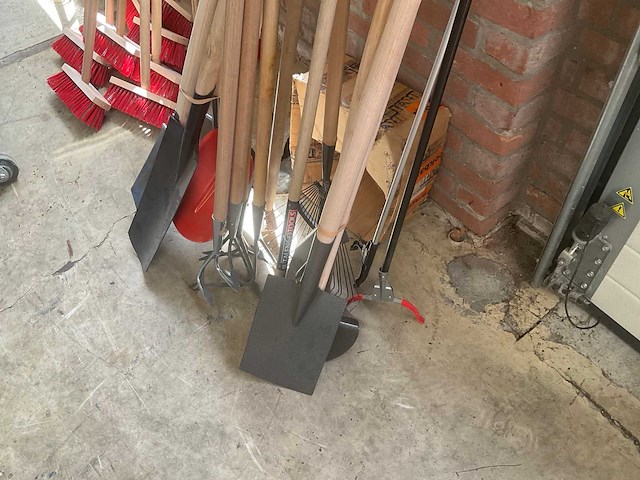 Schep hark div tuingereedschap accessoire (15x) - afbeelding 4 van  4