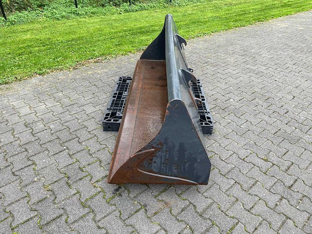 Schepbak 2400mm euro schepbak - afbeelding 8 van  20