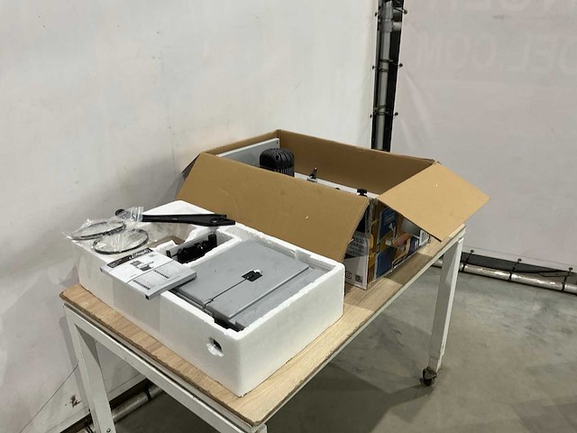 Scheppach hbs30 zaagmachine - afbeelding 2 van  8