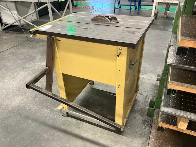 Scheppach ts2500 tafelcirkelzaagmachine - afbeelding 5 van  7