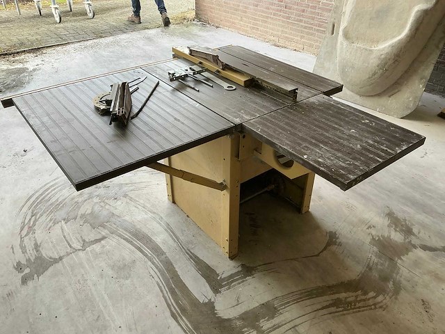 Scheppach zaagtafel - afzuigsysteem - ventilator - liftsysteem - afbeelding 12 van  40