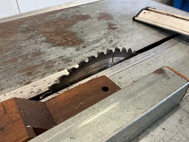 Scheppach zaagtafel - afbeelding 2 van  13