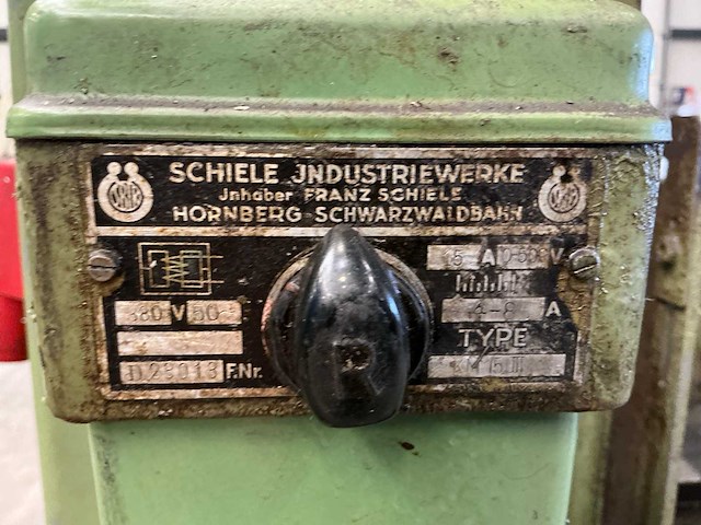 Schiele industriewerke km 15 iii kolomboormachine - afbeelding 8 van  16