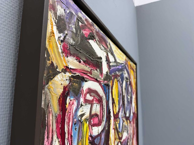 Schilderij - gesprek van de dag (jesus loves you) - erik kouw - afbeelding 2 van  9