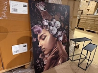 Schilderij gehard glas vrouw bloemenkrans, homebound - afbeelding 4 van  5