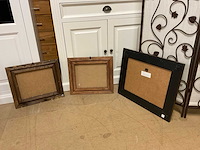 Schilderijen en spiegel - afbeelding 3 van  14