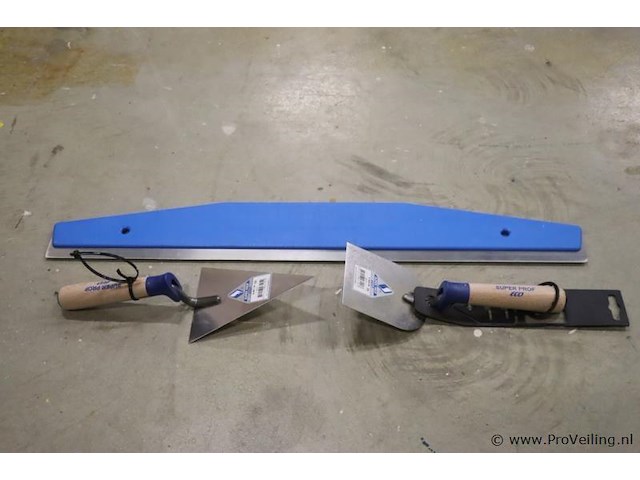 Schildersbenodigdheden o.a. super prof rakel 600 - afbeelding 2 van  3