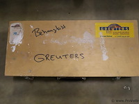 Schildersgereedschap in houten kist - afbeelding 4 van  4