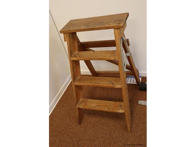 Schilderstrap, hout - afbeelding 2 van  4