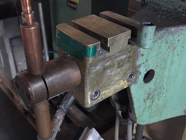 Schlatter - 1985 - ps 130j - puntlasmachine - afbeelding 11 van  28