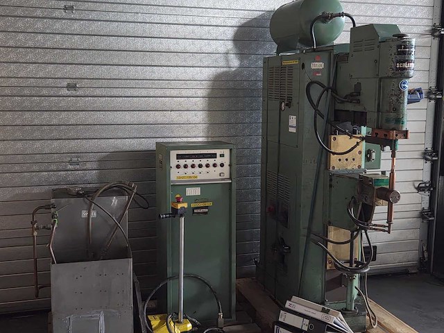 Schlatter - 1985 - ps 130j - puntlasmachine - afbeelding 5 van  8