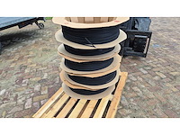 Schlegel q-lon - polyurethaan schuimdichting ramen en deuren partij - afbeelding 3 van  6