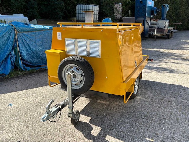 Schlegl fs75 stoomreiniger in aanhangwagen - afbeelding 1 van  9