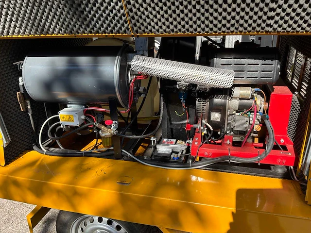 Schlegl fs75 stoomreiniger in aanhangwagen - afbeelding 6 van  9