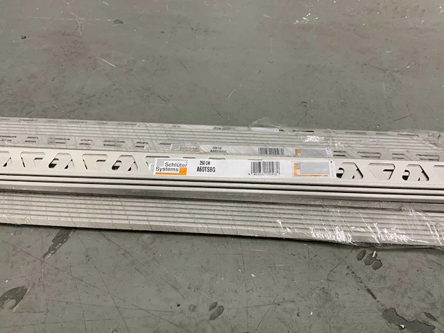 Schluter systems - a60tsbg - profiel 85 m1 (34x) - afbeelding 3 van  4