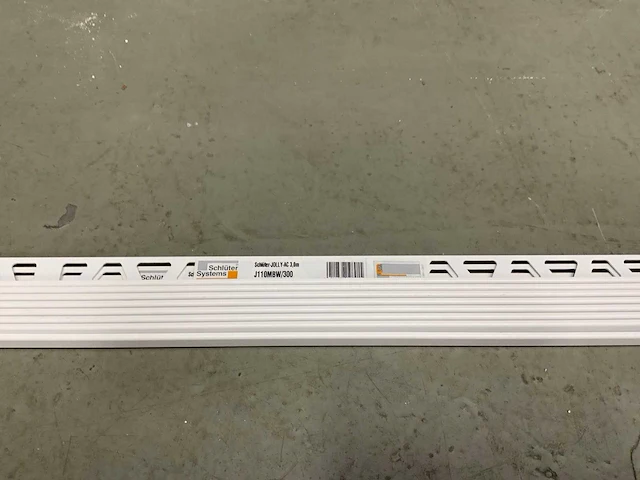 Schluter systems - j110mbw/300 rondec - profiel 24 m1 (8x) - afbeelding 3 van  4