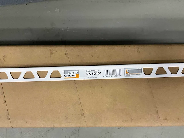 Schluter systems - molly-p bw80/300 pvc haaks wit - profiel 69 m1 (23x) - afbeelding 3 van  5