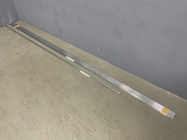Schluter systems - ro100acg250/300 rondec - profiel 20,5 m1 (7x) - afbeelding 4 van  4