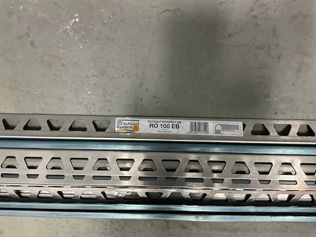 Schluter systems - ro100eb/250 rvs rondec geborsteld profiel - 27 m1 (9x) - afbeelding 3 van  4