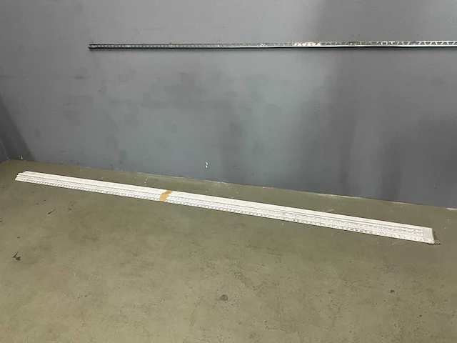 Schluter systems - ro100mbw/300 alu rondec mat wit - profiel 36 m1 (12x) - afbeelding 3 van  4