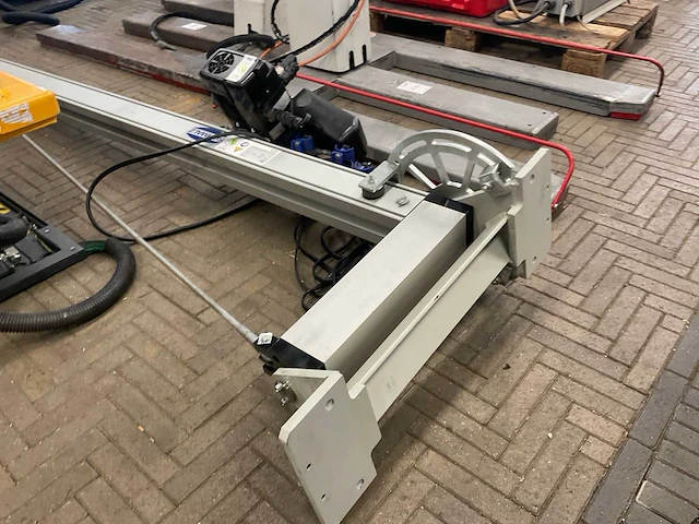 Schmalz - 2019 - aluminium werkplaatskraan met elektrische takel - afbeelding 3 van  8