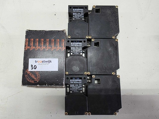 Schmersal - azm 160-13 yp-b1s - electronics - afbeelding 1 van  4