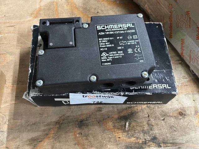 Schmersal azm 161sk-12/12rk-110/230 schakelaar - afbeelding 4 van  4