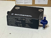 Schmersal deurslot switch - afbeelding 1 van  5