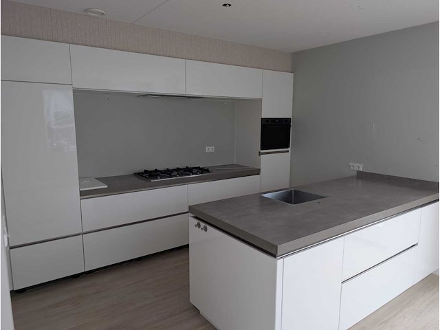 Schmidt - keuken met apparatuur - afbeelding 30 van  32