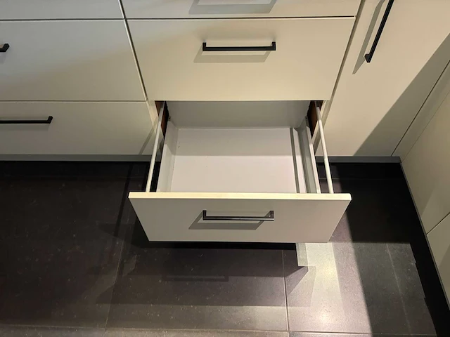 Schmidt - keuken met apparatuur - afbeelding 13 van  29