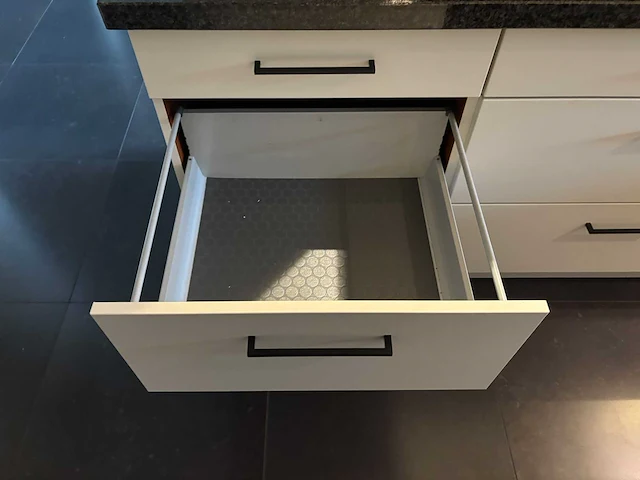 Schmidt - keuken met apparatuur - afbeelding 15 van  29