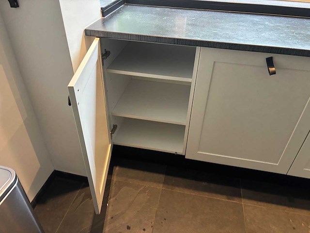 Schmidt - keuken met atag / neff apparatuur - afbeelding 12 van  23