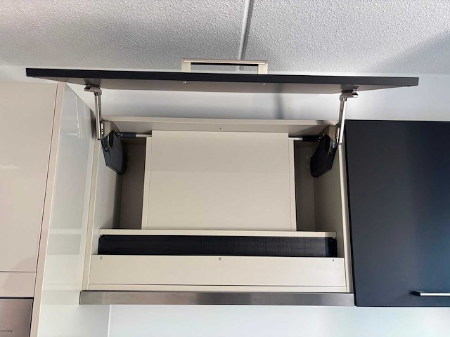 Schmidt - keuken met bosch apparatuur - afbeelding 4 van  25