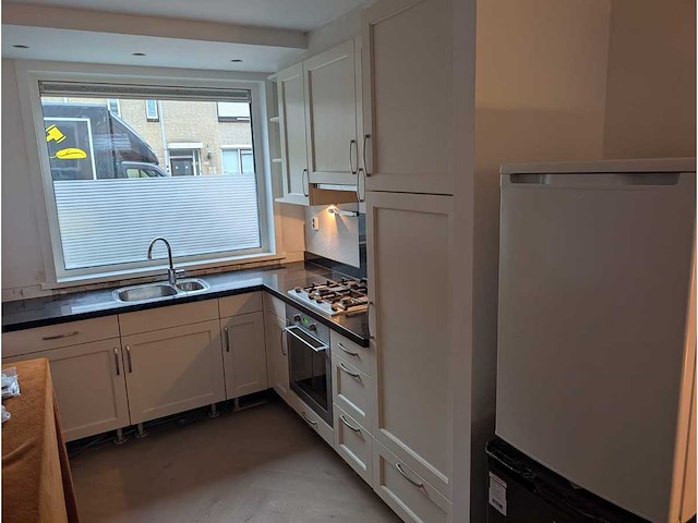 Schmidt - keuken met pelgrim apparatuur - afbeelding 1 van  27