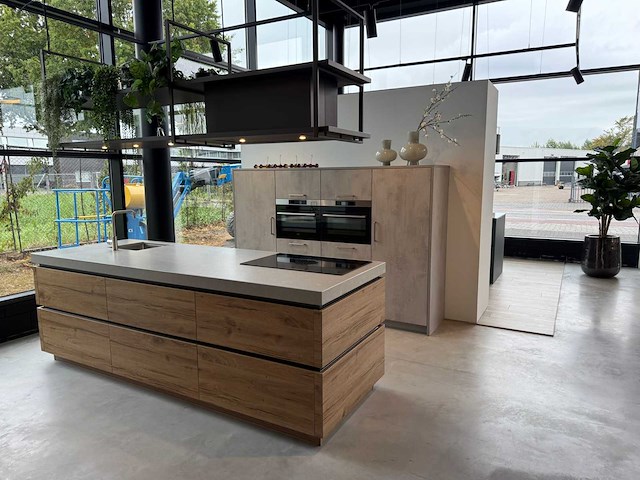 Schmidt - showroomkeuken - afbeelding 1 van  34