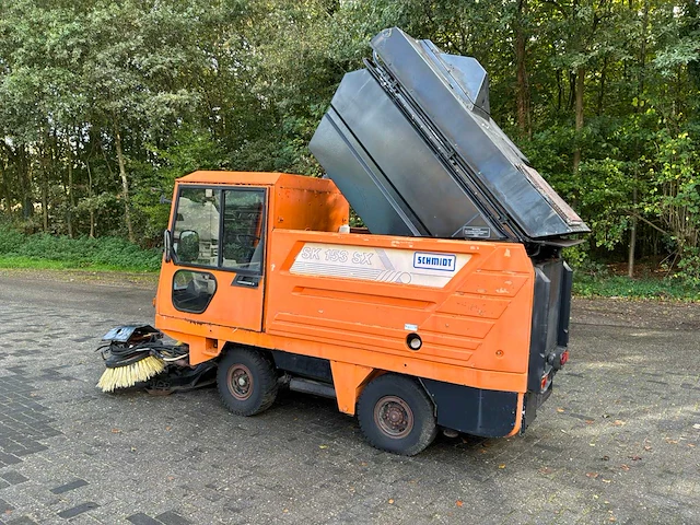 Schmidt - sk153sx - road and yard sweeper - afbeelding 11 van  18